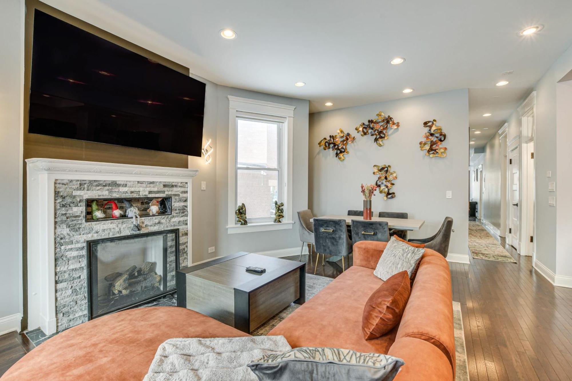 Spacious Condo With Deck About 3 Mi To Downtown Chicago! Esterno foto