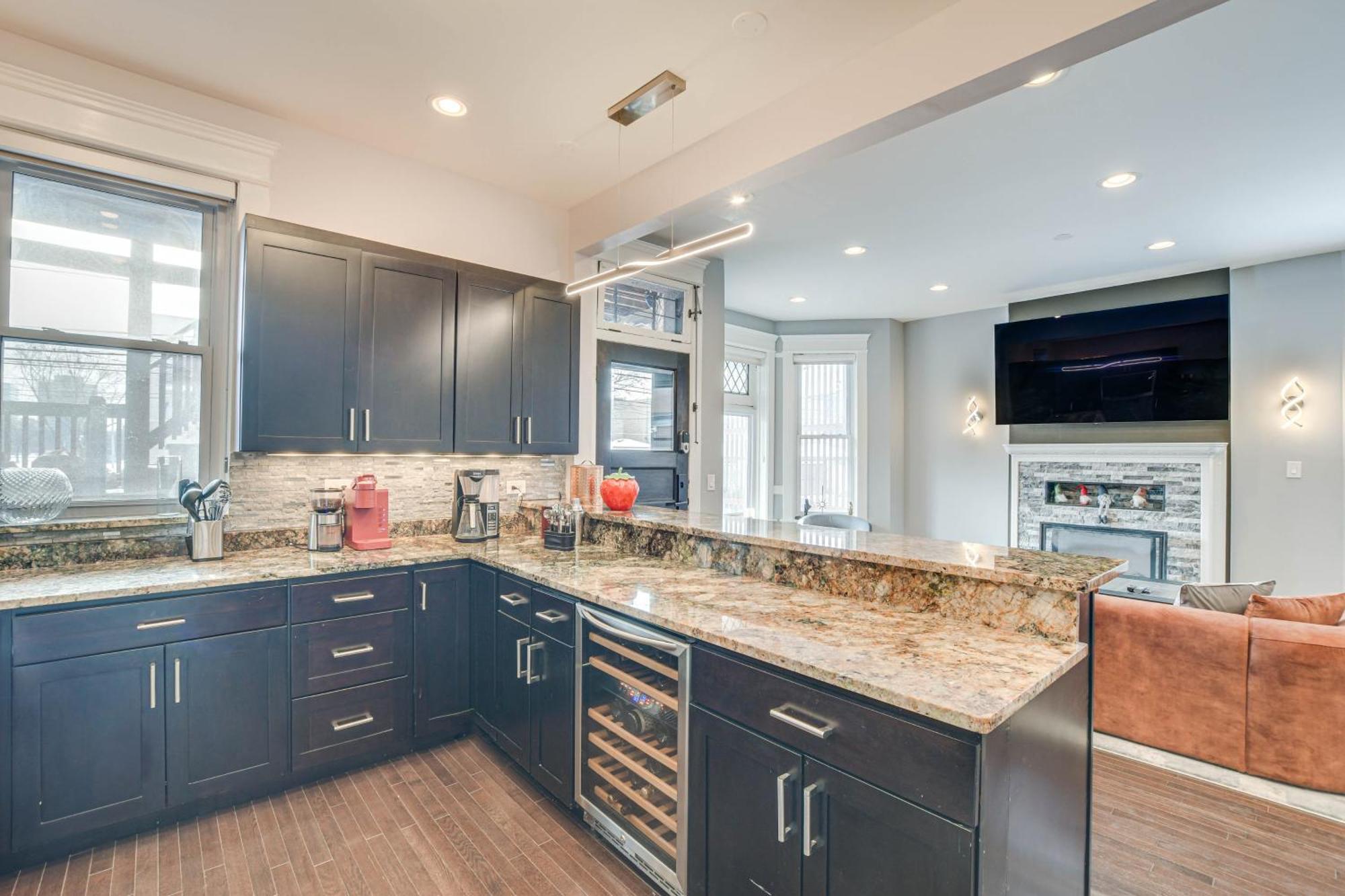 Spacious Condo With Deck About 3 Mi To Downtown Chicago! Esterno foto